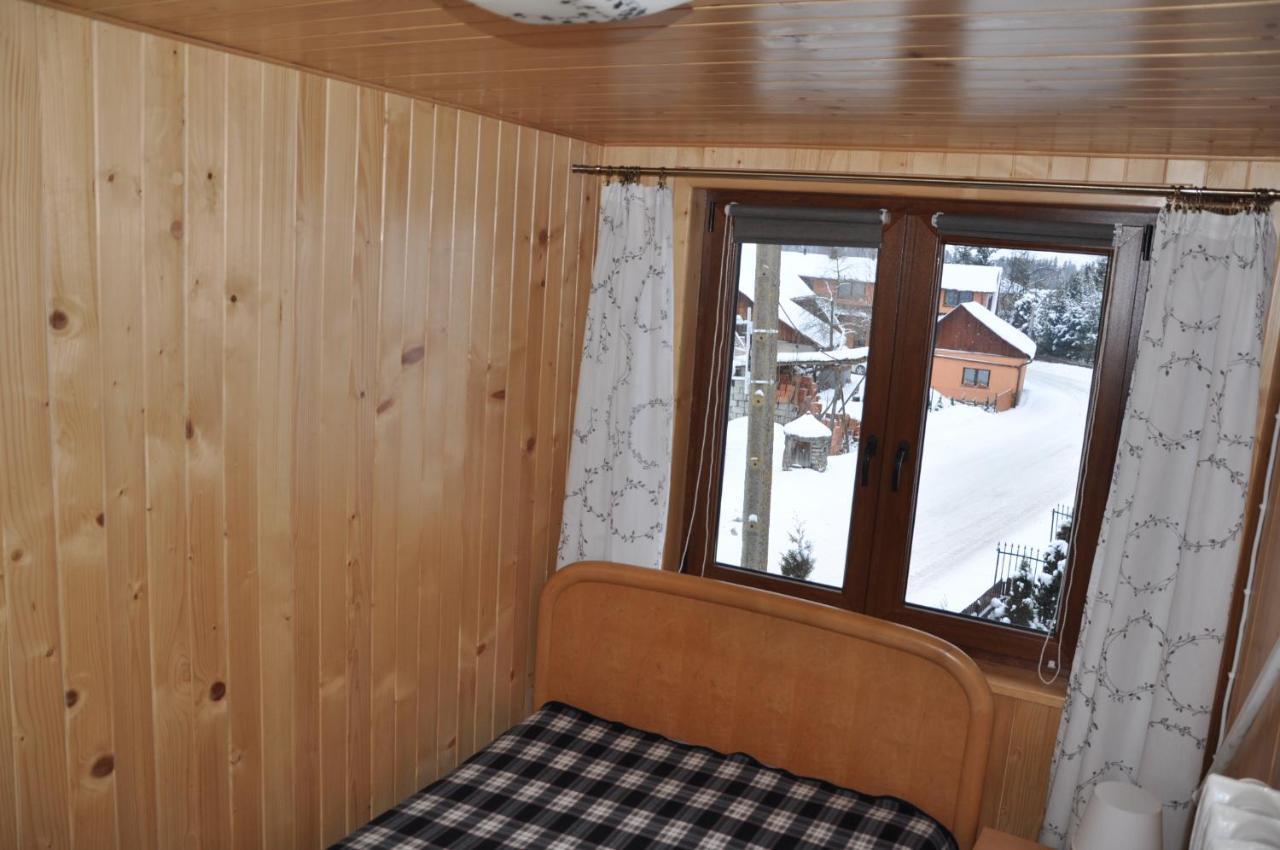 Pod Limba Apartment ยูร์กุฟ ภายนอก รูปภาพ