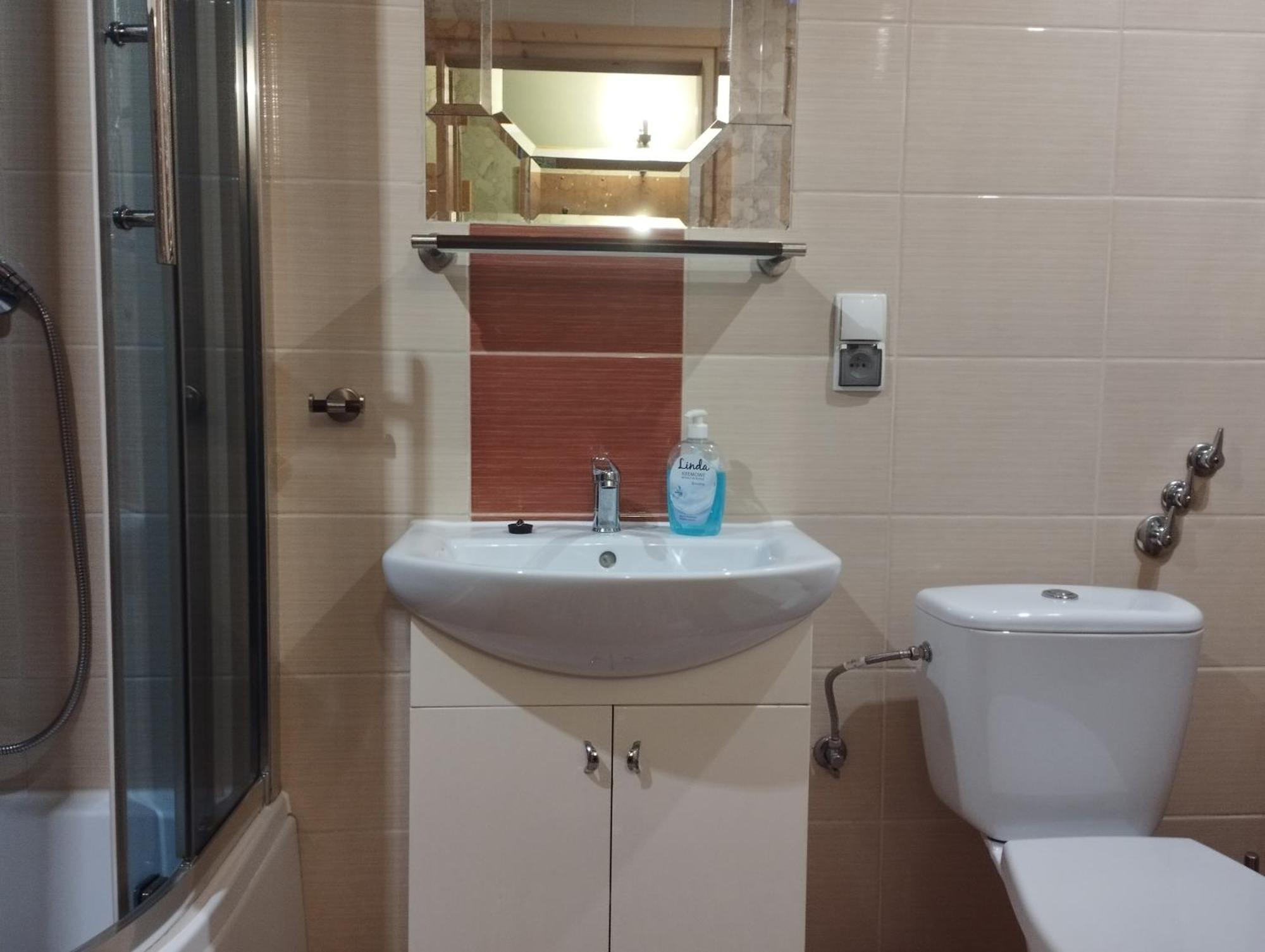 Pod Limba Apartment ยูร์กุฟ ภายนอก รูปภาพ